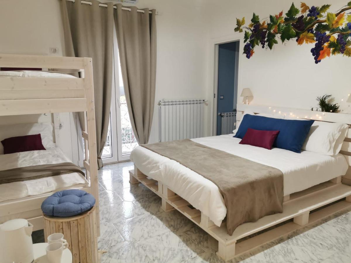 Alma Migrante Bed&Wine Hotel Telese Terme Phòng bức ảnh
