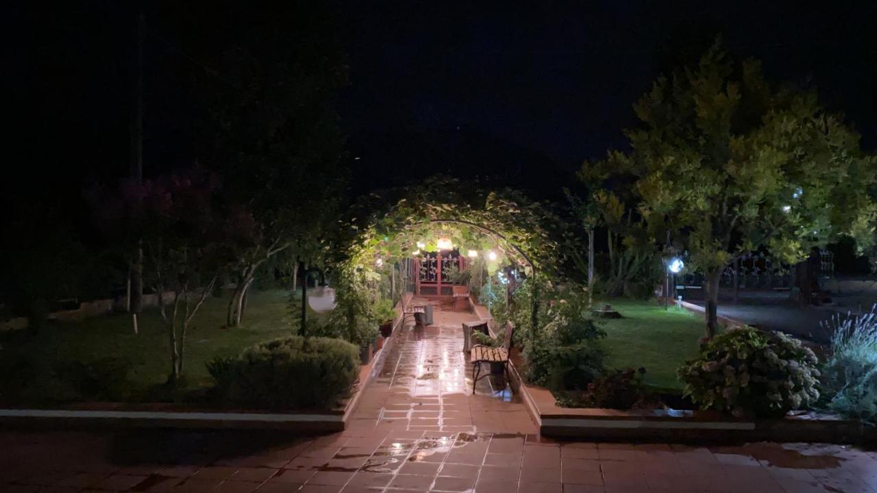 Alma Migrante Bed&Wine Hotel Telese Terme Ngoại thất bức ảnh